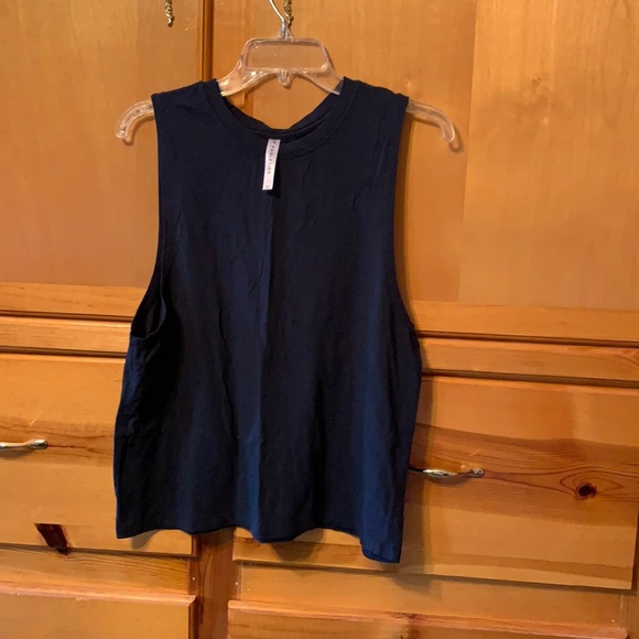 Fabletics NWOT Jade Muscle Tank Small - Picture 3 of 7